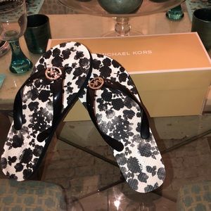 Micheal Kors Sandals